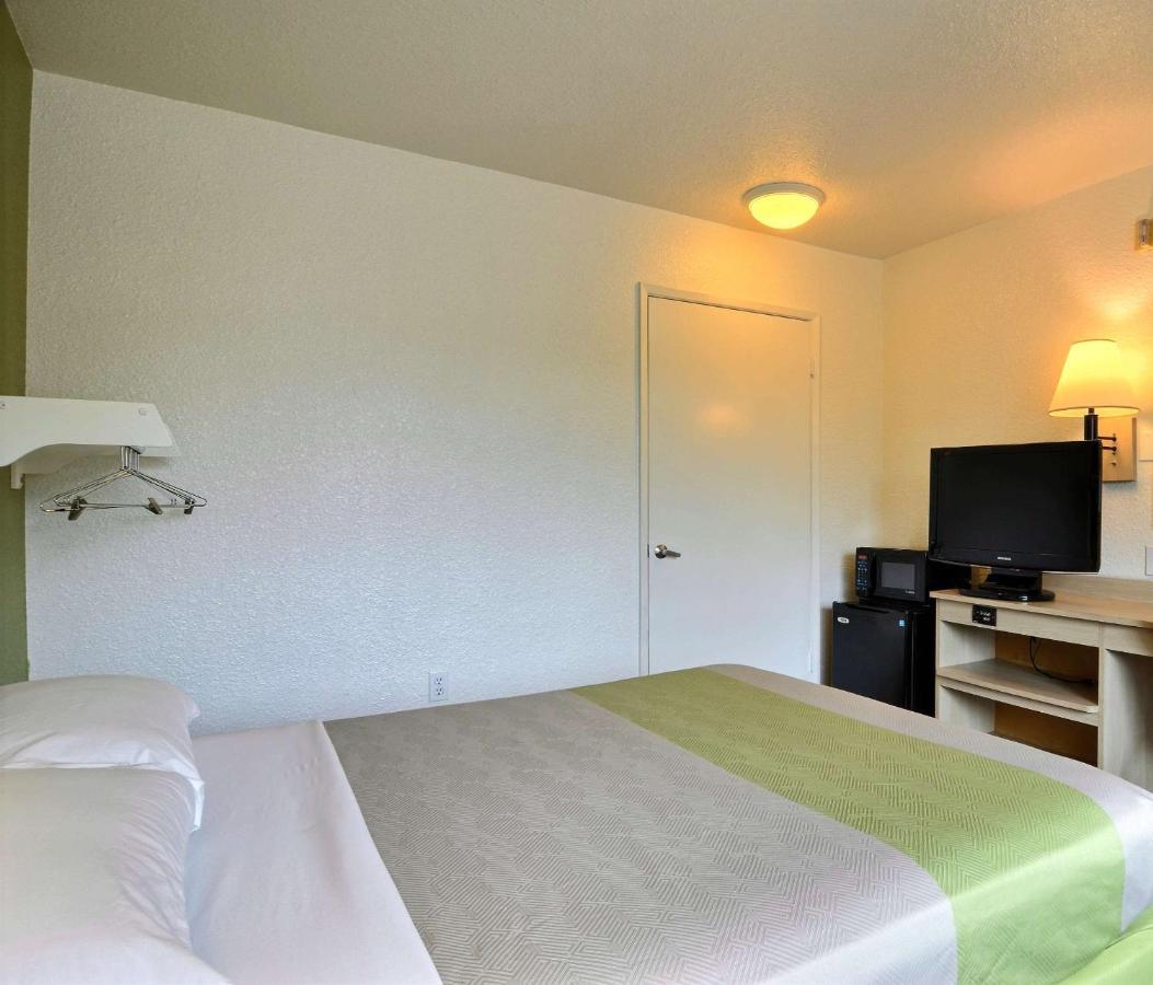 Motel 6-Tumwater, Wa - Olympia ภายนอก รูปภาพ