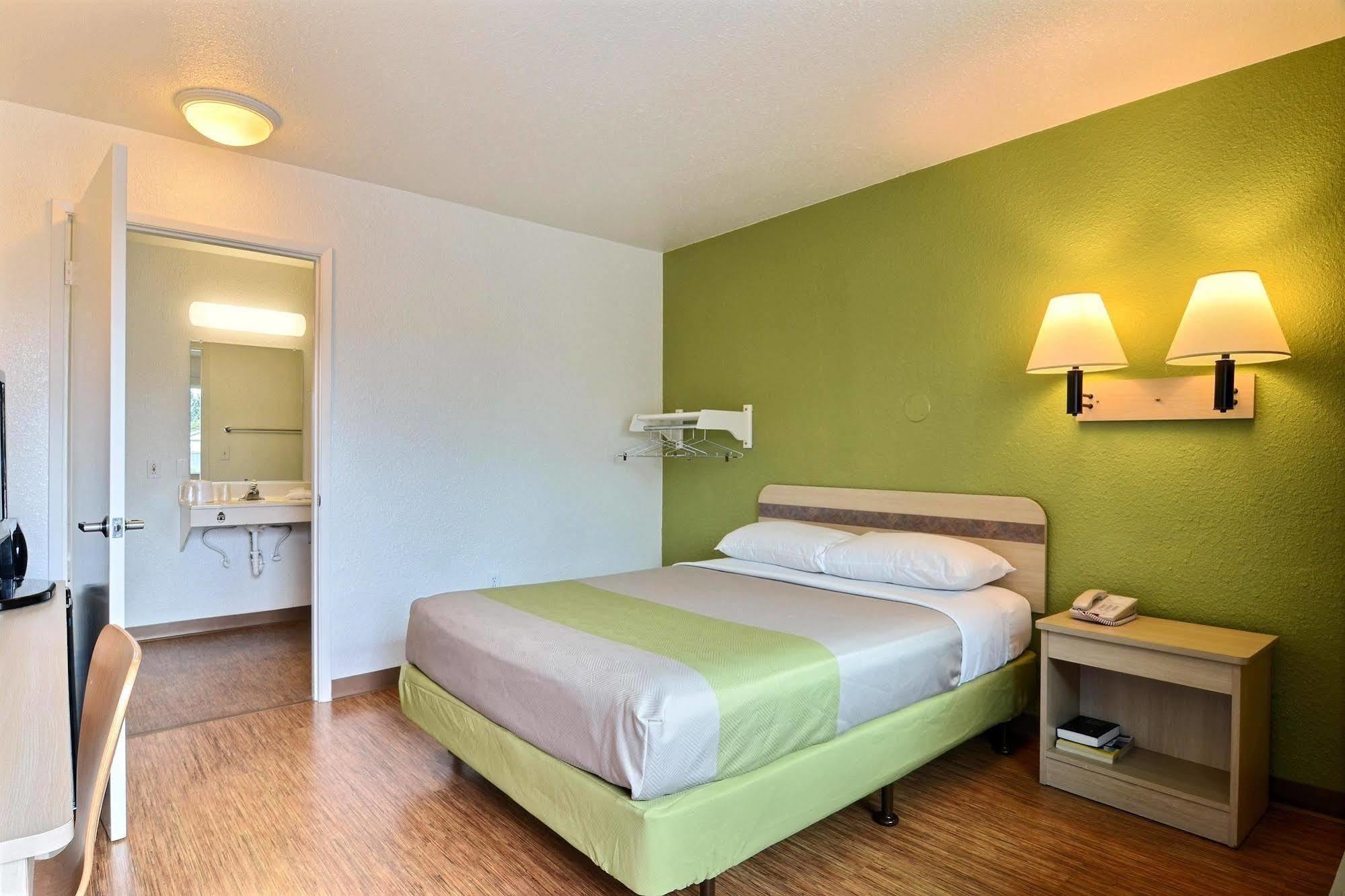 Motel 6-Tumwater, Wa - Olympia ภายนอก รูปภาพ